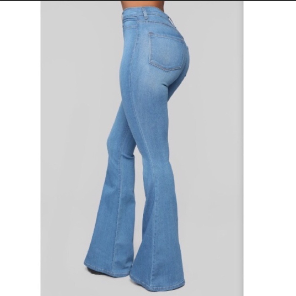 Deep in my soul medium wash jeans